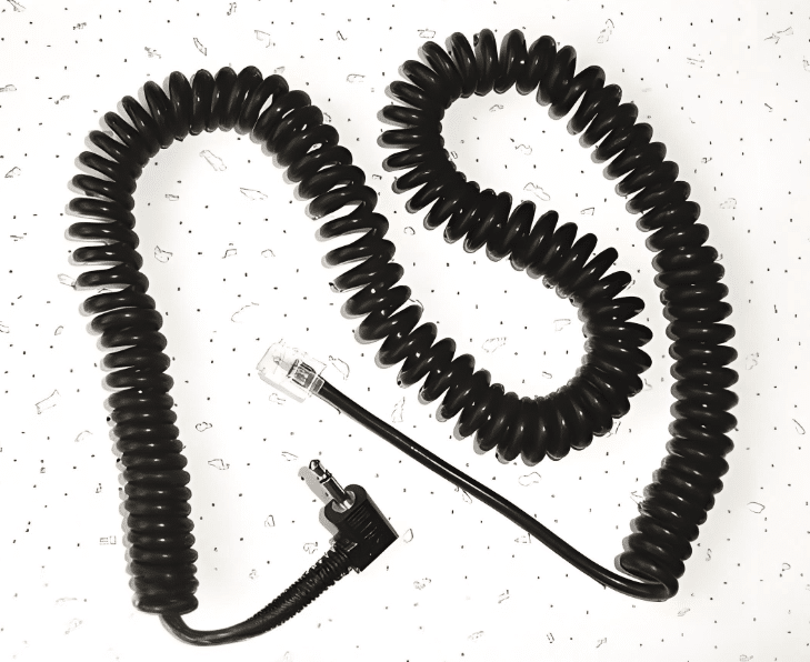 مجموعة الكابلات القابلة للسحب