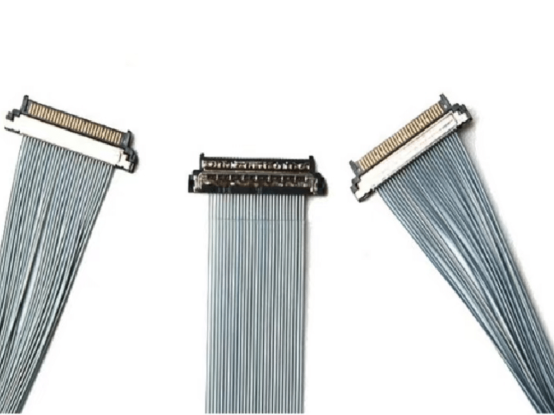 Conjuntos de cables coaxiales en miniatura