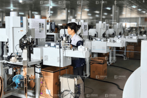 Ép đầu cáp tự động